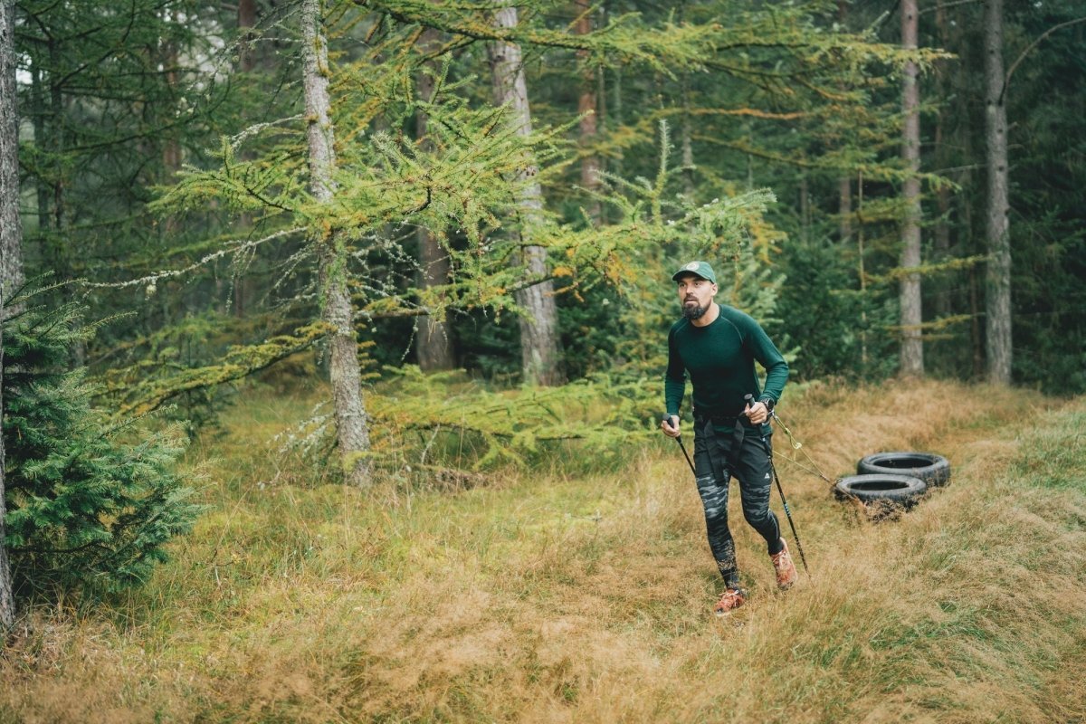 Feel the Difference: Why Merino Wool Base Layers Outperform Ordinary Gear - DANISH ENDURANCE