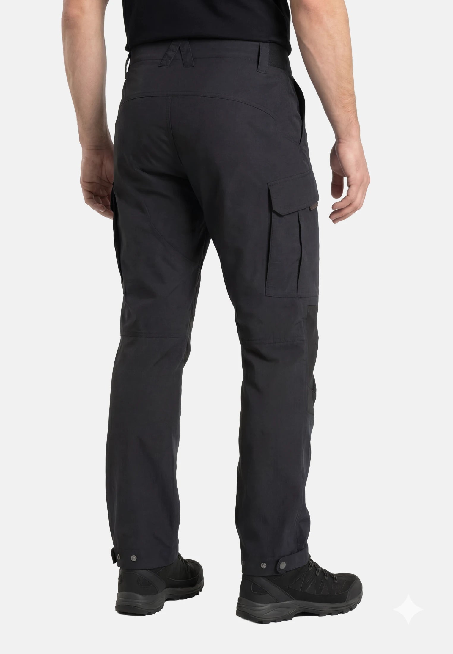 EXPLORER HIKING PANTS