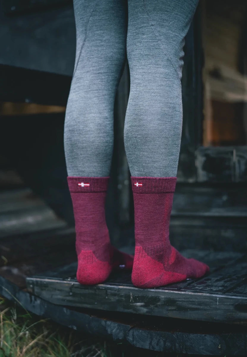 CLASSIC HIKING CREW SOCKS - DANISH ENDURANCE