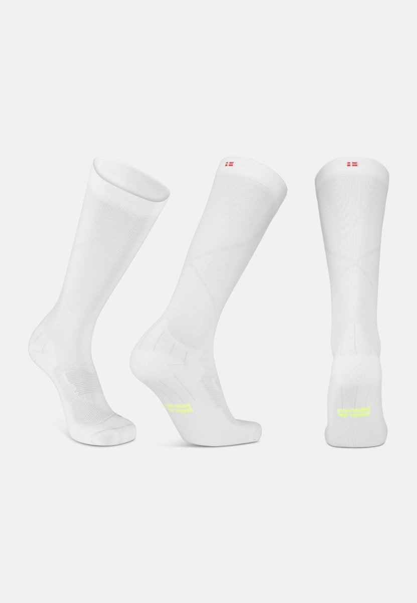 PRO SPORT COMPRESSION SOCKS - DANISH ENDURANCE