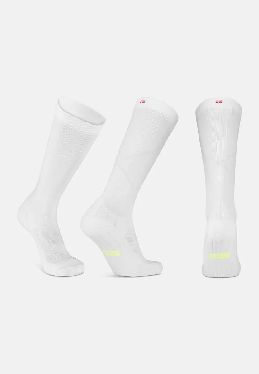 PRO SPORT COMPRESSION SOCKS - DANISH ENDURANCE