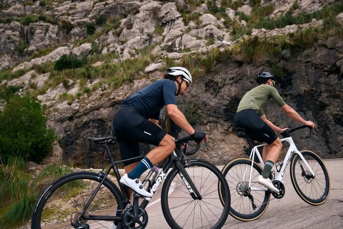 STRENGTH IN NUMBERS: UNVEILING THE HIDDEN BENEFITS OF TRAINING WITH OTHERS - DANISH ENDURANCE