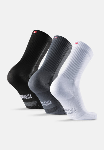 LONG-DISTANCE CREW RUNNING SOCKS