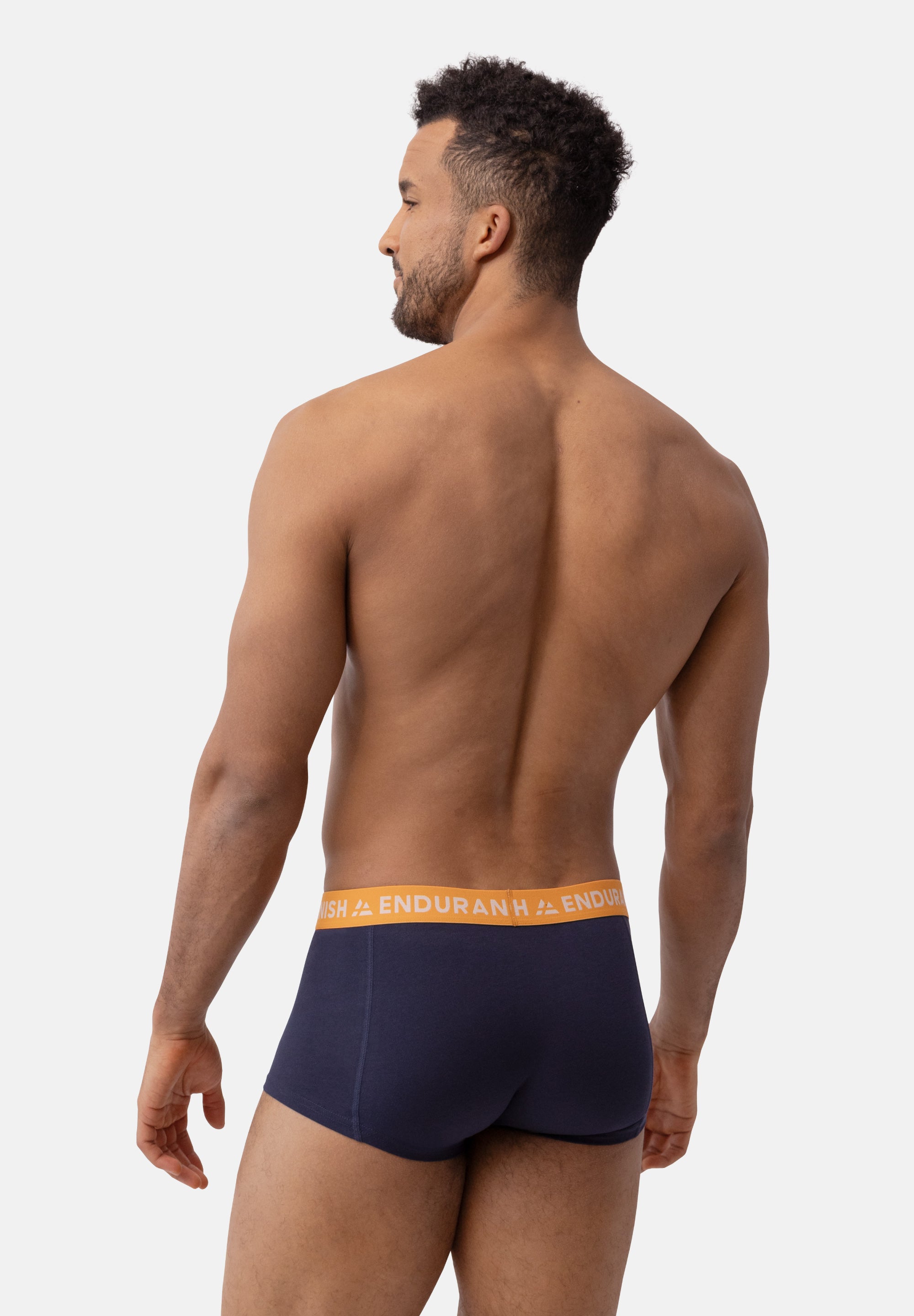 SHORT TRUNKS
