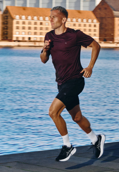 MOMENTUM RUNNING T-SHIRT