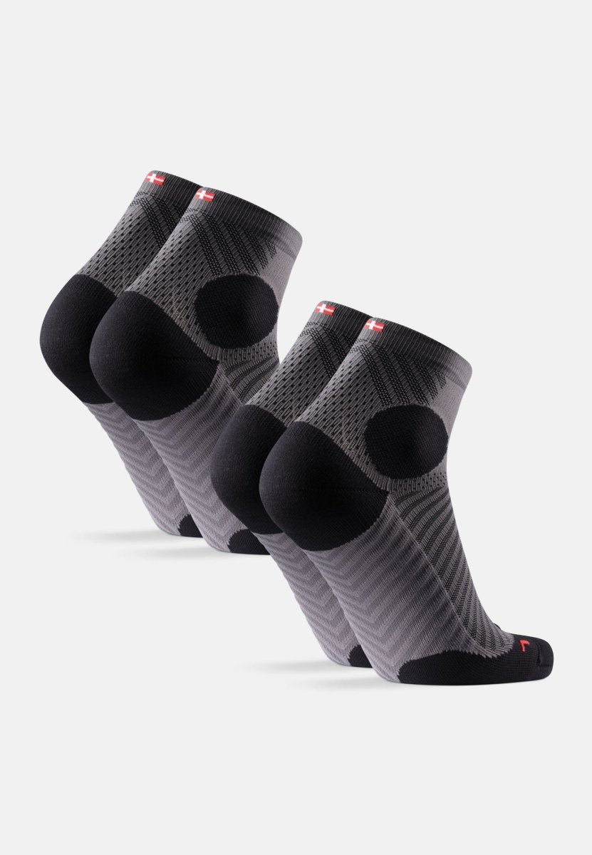 ANTI - SLIP RUNNING SOCKS - DANISH ENDURANCE
