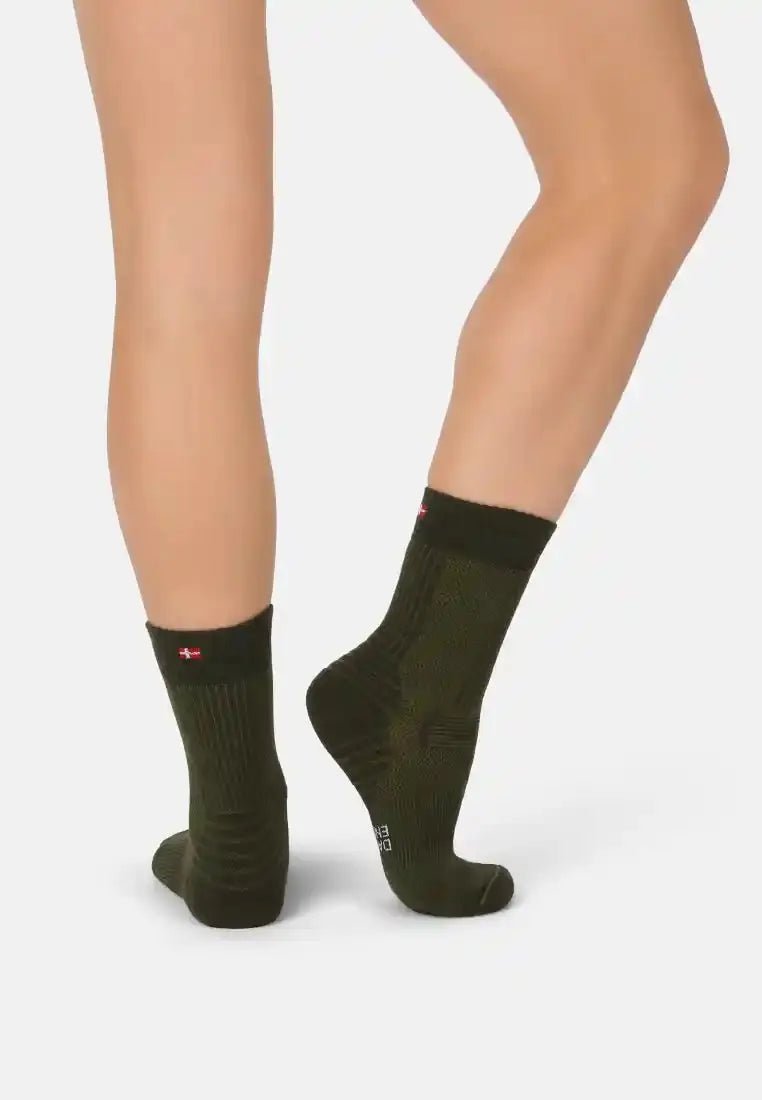 LIGHT HIKING CREW SOCKS (Outlet) - DANISH ENDURANCE