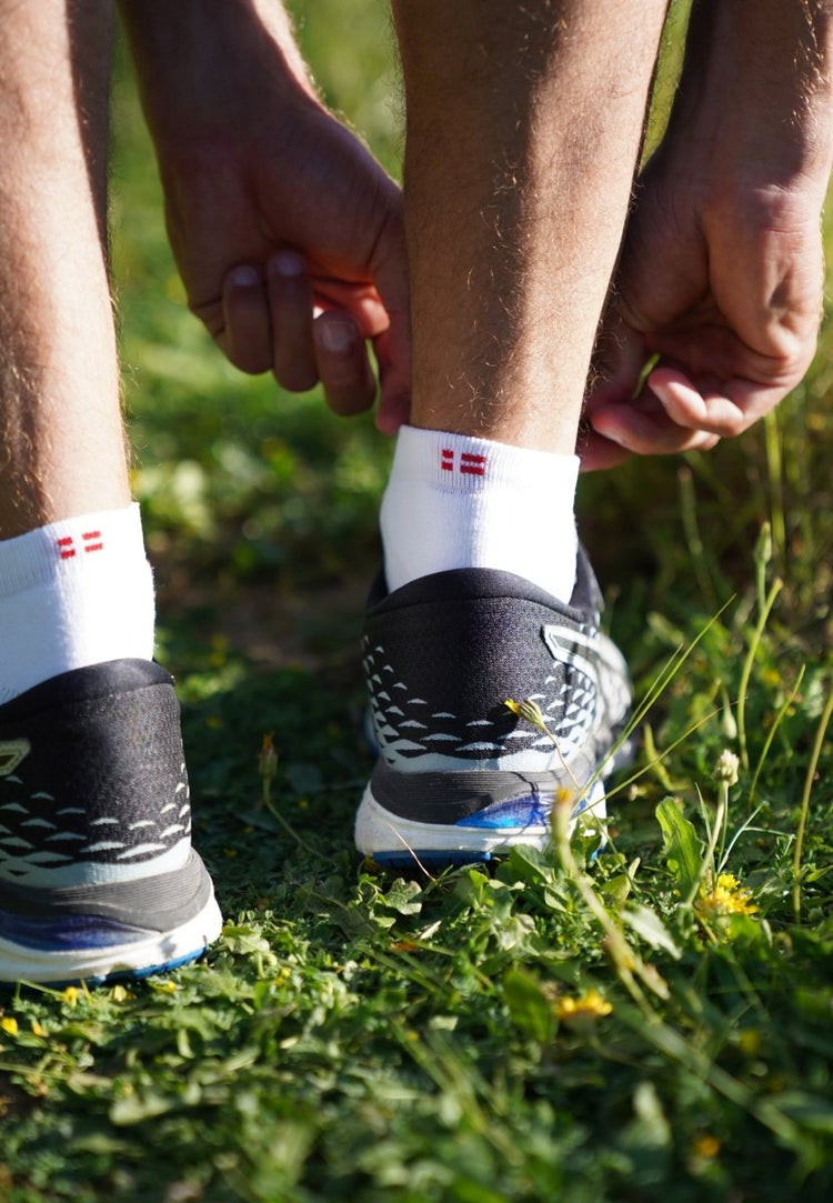 LOW - CUT RUNNING SOCKS FOR LONG DISTANCES - DANISH ENDURANCE