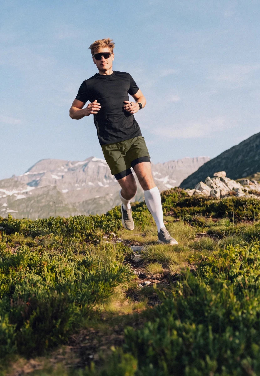 MOMENTUM 2IN1 SHORTS - DANISH ENDURANCE