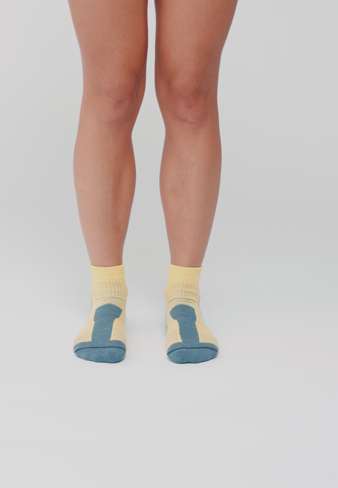 innotree Paquete de 3 calcetines de senderismo de lana merino para hombre,  calcetines de senderismo acolchados micro Crew para senderismo que absorben