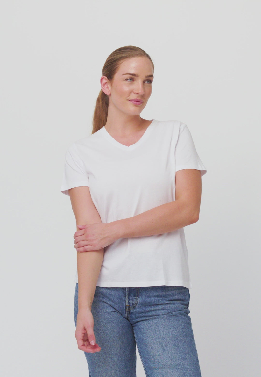 KLASSIEKE V-HALS T-SHIRT DAMES