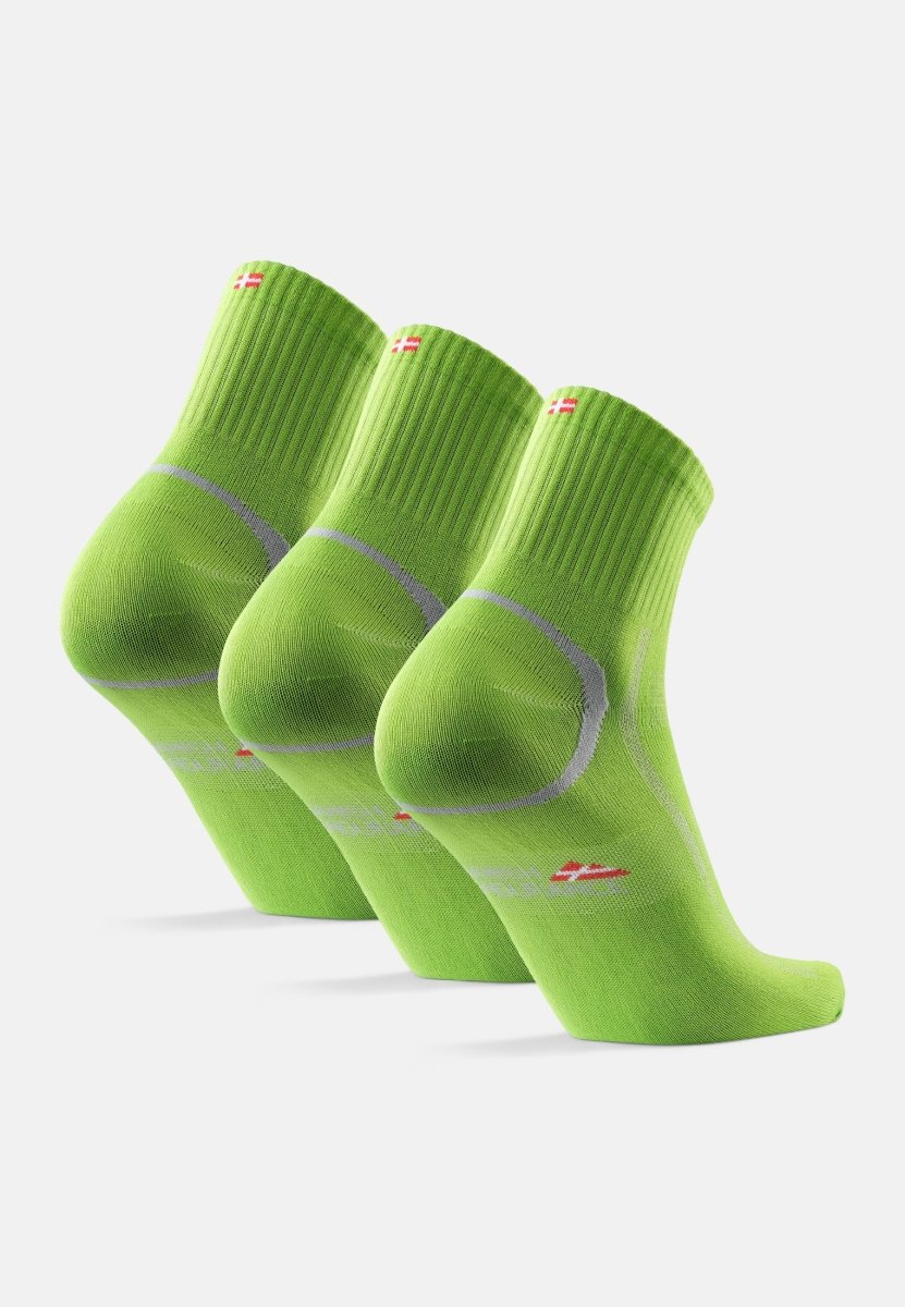 Danish Endurance Calcetines de deporte - olive green/verde oliva 